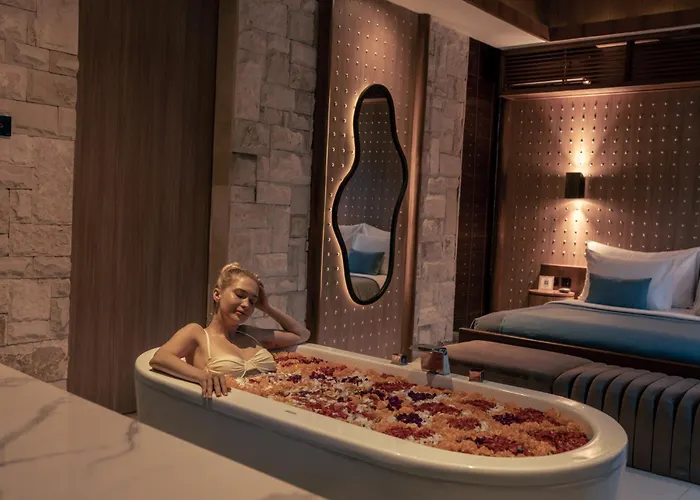 La Vie By Ini Vie Hospitality Villa *